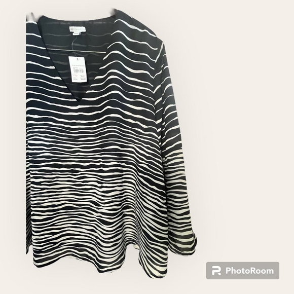 Black & White Cato Blouse - Picture 3 of 8